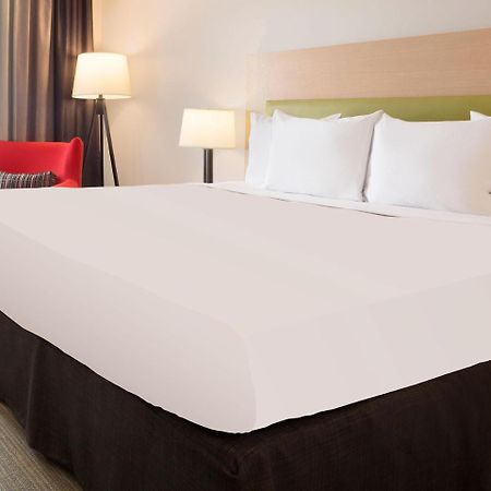 Country Inn & Suites By Radisson, Elkhart North, In Экстерьер фото