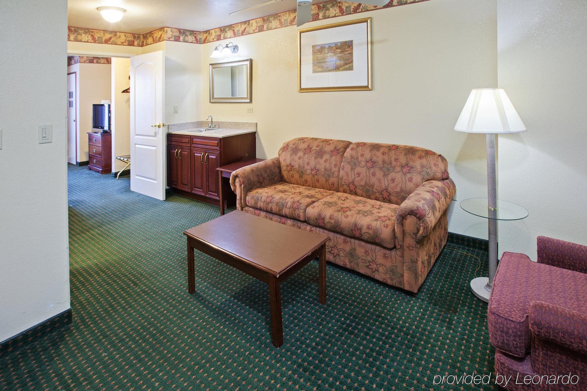 Country Inn & Suites By Radisson, Elkhart North, In Экстерьер фото