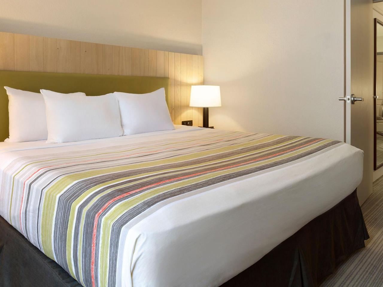 Country Inn & Suites By Radisson, Elkhart North, In Экстерьер фото